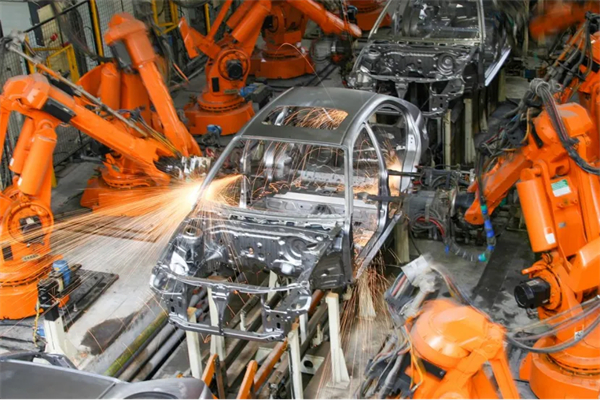 打響技術主權突圍戰,上汽集團今年轉型變革再提速