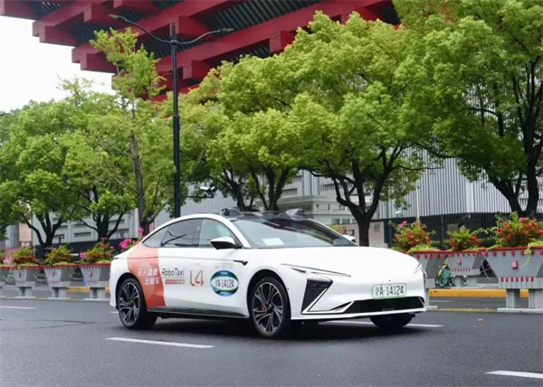 上汽“業績+技術+改革”三箭齊發 突破領跑智電時代