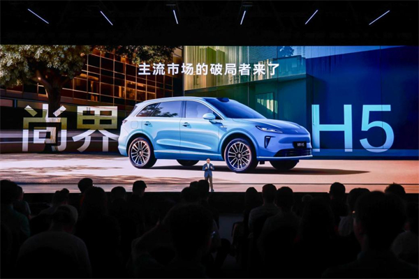 上汽“業績+技術+改革”三箭齊發 突破領跑智電時代