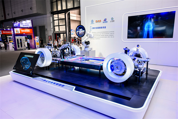 銷量九連漲與技術破局:上汽集團的智電轉型新敘事