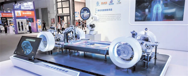 剛過去的一個月 上汽啟幕了一場聲勢浩大的產品和技術的密集發布