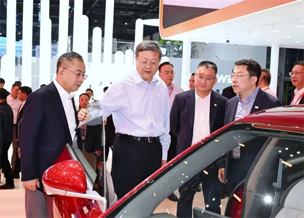 黨代會系列報道(四)丨以高質量黨建引領高質量發展,加快建成世界一流汽車集團