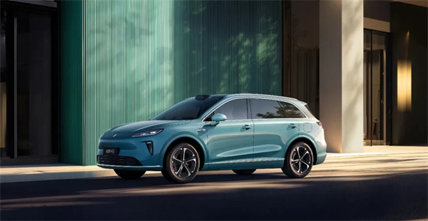 尚界H5揭開神秘面紗,這會(huì)是年輕人的第一輛鴻蒙智行么?