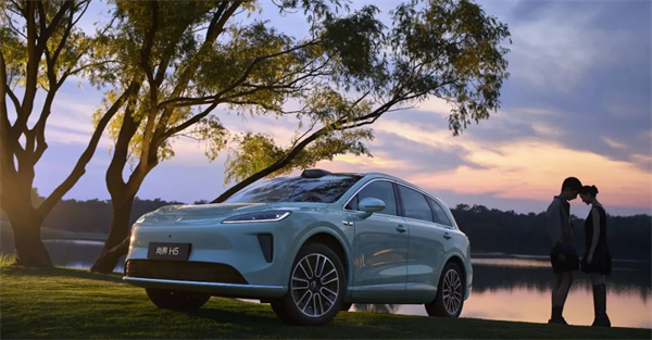 尚界H5揭開神秘面紗,這會(huì)是年輕人的第一輛鴻蒙智行么?