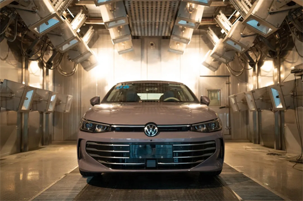 上半年零售銷量奪冠,飽和式進攻箭在弦上:上汽勢如破竹