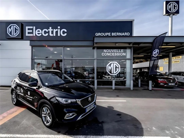 上汽用半年時間,展現出中國汽車“頭雁”的變革偉力