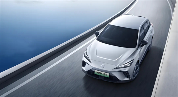 現在和未來,上汽兩個都要