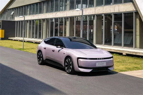 銷量七連漲,汽車工業轉型之“上汽范本”