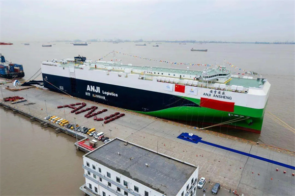 上汽,善下先手棋