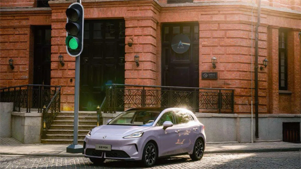 上汽,善下先手棋