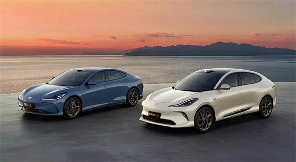 上汽牽手華為,“破局”底氣加倍