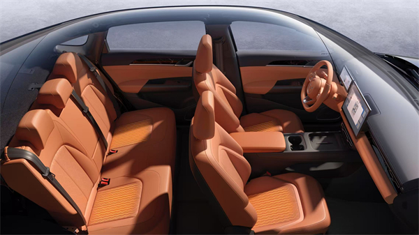 10.98萬元起!五菱星光2025款開啟預售,攜手《和平精英》打造年輕人的智能實戰利器!