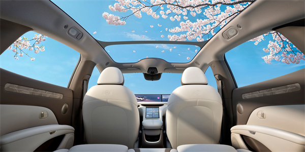 全新智己L6震撼上市,權益價20.49萬~26.49萬