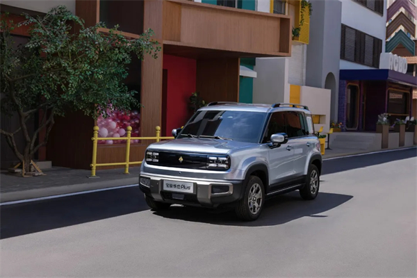 大空間方盒子闖入七萬級，寶駿悅也Plus 2026款正式上市！