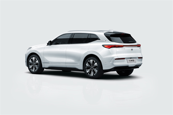 新別克純電E5煥新上市,一口價14.99萬元起