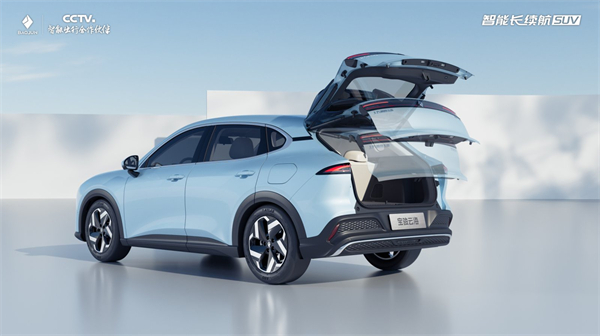 寶駿云海2026款煥新上市:置換一口價9.98萬起!