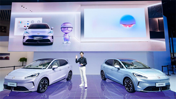 400公里性價比之王全新MG4售價6.58萬元起 將重構(gòu)純電兩廂市場格局