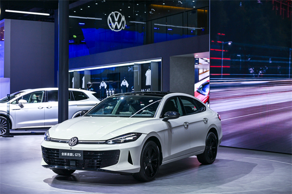 全新凌渡L 11.99萬元起正式上市 油車個性化之選來了！