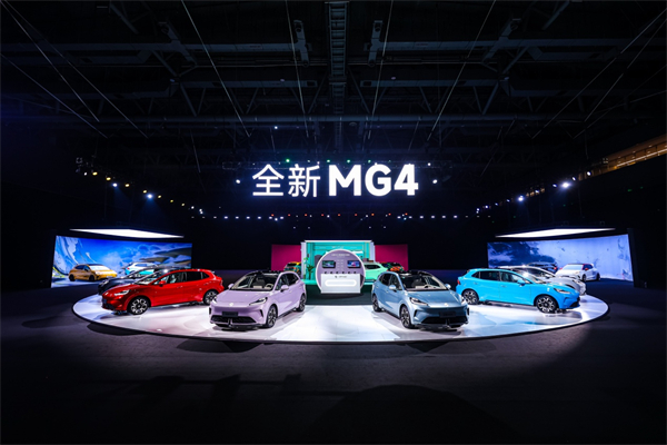 同級唯一一體式熱管理+530km超長續航 全新MG4預售7.38萬元起