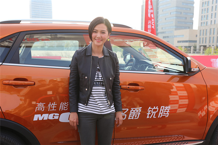 “卷福”首訪中國,成功挑戰(zhàn)名爵銳騰“8秒破百”