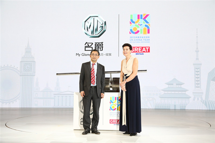 “卷福”首訪中國,成功挑戰(zhàn)名爵銳騰“8秒破百”