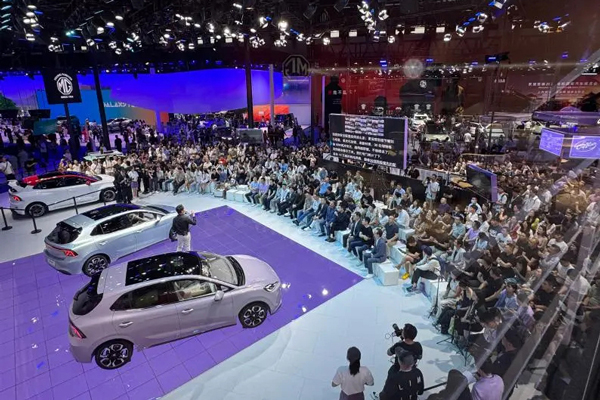 上汽集團:以創新驅動變革 以用戶定義價值