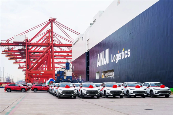 技術產品雙線齊進,上汽集團深化改革路徑清晰,成色十足